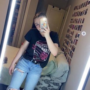 Meet your Posher, Mackayla